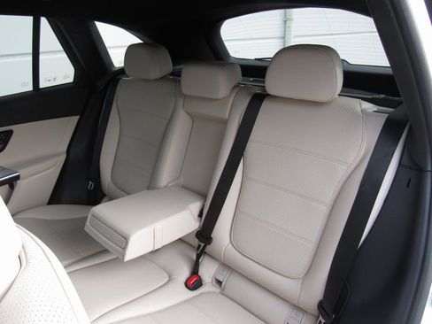 New 2026 Mercedes-Benz GLC 300 4MATIC image 16