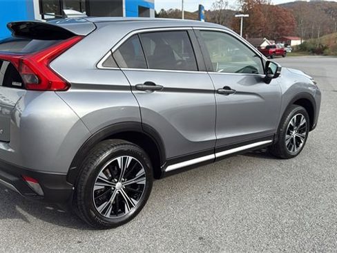 Used 2020 Mitsubishi Eclipse Cross SE image 6