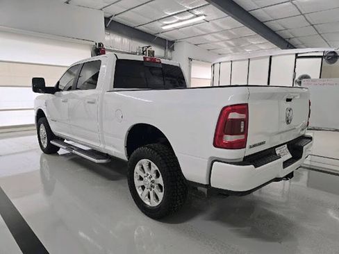 Used 2023 RAM 2500 Laramie AWD/4WD image 3