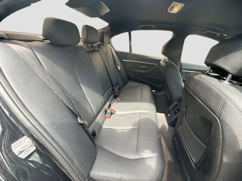 Used 2018 BMW 330i Sedan RWD image 29