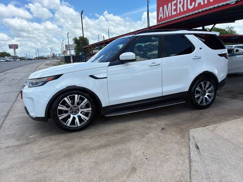 Used 2018 Land Rover Discovery HSE Luxury AWD/4WD image 23