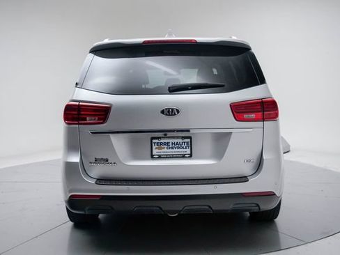 Used 2020 Kia Sedona EX FWD image 5