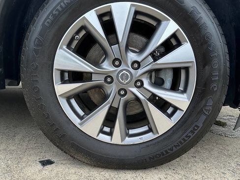 Used 2018 Nissan Murano SL image 5