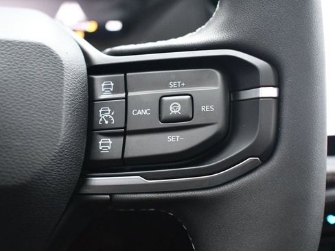 New 2026 Jeep Cherokee Overland AWD/4WD image 15