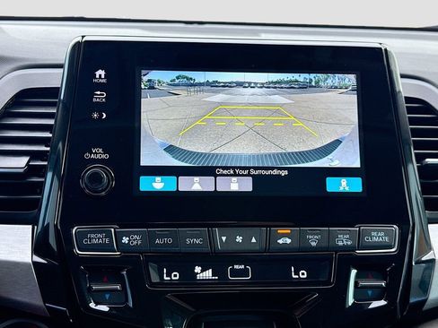 Certified 2024 Honda Odyssey EX-L image 15