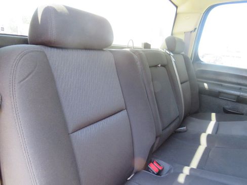 Used 2013 Chevrolet Silverado 3500 LT image 23