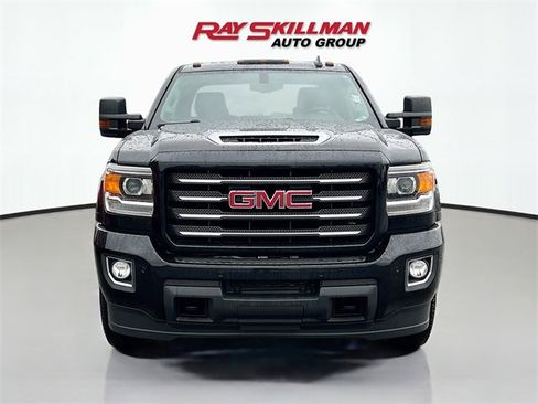 Used 2018 GMC Sierra 2500 SLT w/ Duramax Plus Package image 2