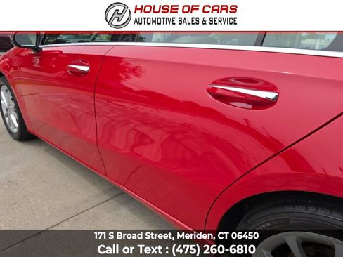 Used 2019 Mercedes-Benz A 220 4MATIC image 17