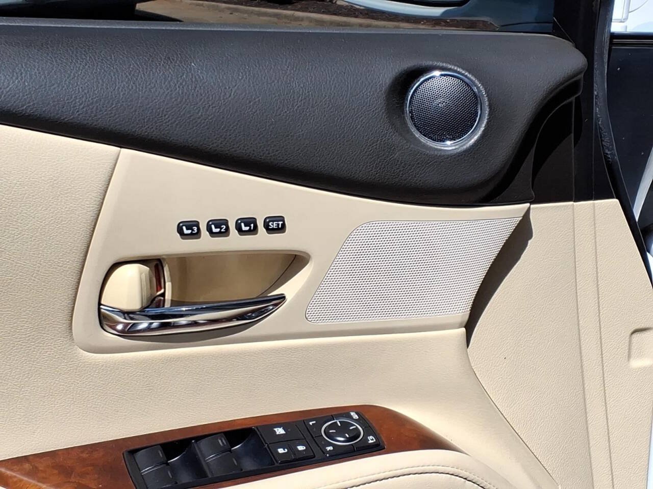 Used 2013 Lexus RX 350 FWD w/ Navigation Pkg image 15