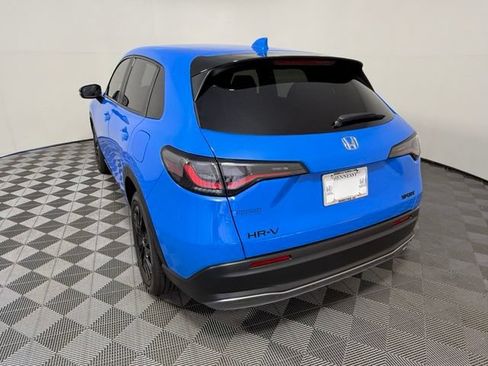 Used 2026 Honda HR-V Sport image 4