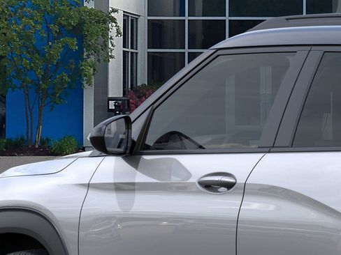New 2026 Chevrolet TrailBlazer RS w/ Convenience Package FWD image 14
