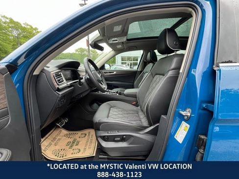 Certified 2025 Volkswagen Atlas SEL Premium R-Line image 30