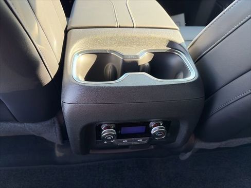 New 2026 Buick Enclave Avenir image 13