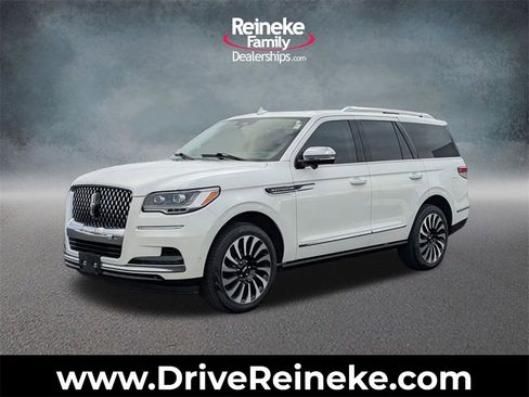 Used 2023 Lincoln Navigator Black Label image 1