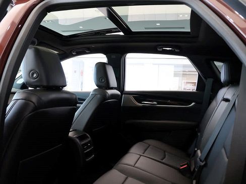 Used 2023 Cadillac XT5 Premium Luxury AWD/4WD image 28