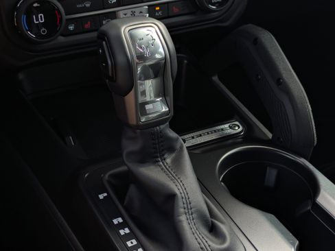 New 2025 Ford Bronco Badlands image 70