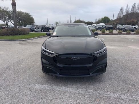 Used 2025 Ford Mustang Mach-E Premium image 2