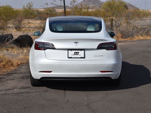 Used 2021 Tesla Model 3 Long Range AWD/4WD image 4