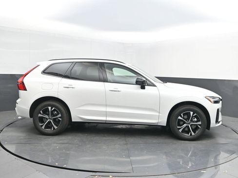 New 2026 Volvo XC60 B5 Core image 8