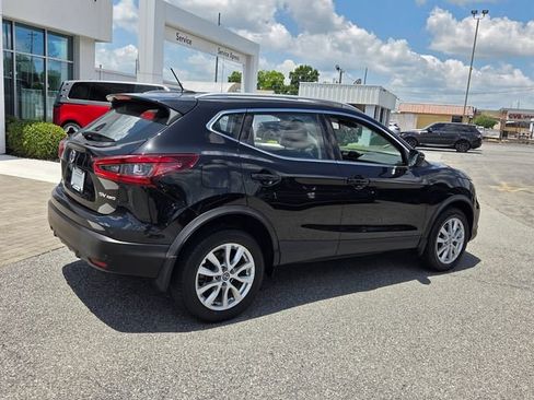 Used 2020 Nissan Rogue Sport SV AWD/4WD image 14