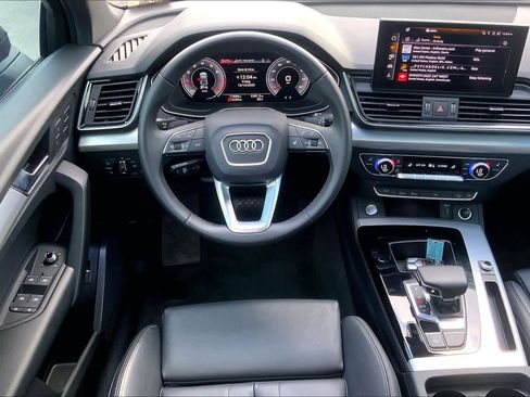 Used 2025 Audi Q5 2.0T Premium image 5
