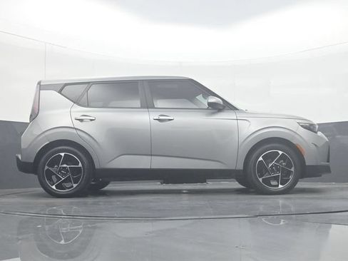 Used 2023 Kia Soul EX FWD image 34