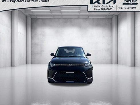 Used 2025 Kia Soul LX w/ LX Technology Package FWD image 4