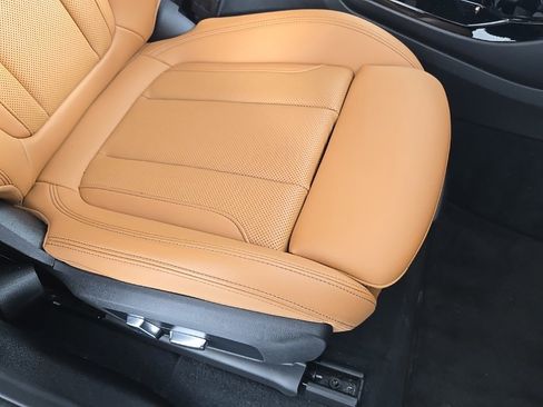 Certified 2023 BMW X3 xDrive30i w/ Premium Package image 17