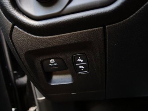 Used 2022 RAM 1500 Big Horn w/ Built-to-serve Edition AWD/4WD image 18