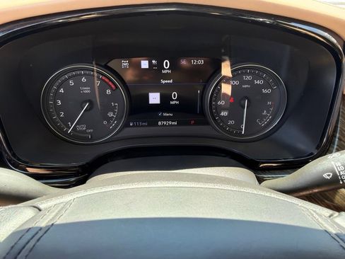 Used 2021 Cadillac XT6 Premium Luxury w/ Platinum Package AWD/4WD image 31