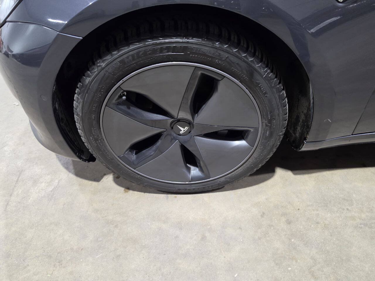 Used 2018 Tesla Model 3 Long Range AWD/4WD image 22