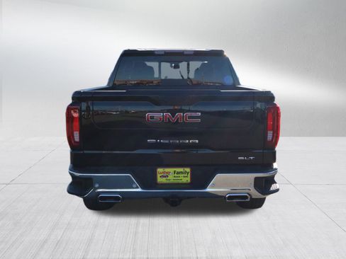 New 2026 GMC Sierra 1500 SLT image 6