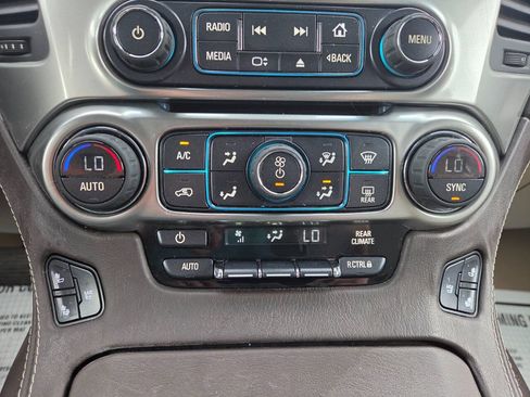 Used 2015 Chevrolet Tahoe LTZ AWD/4WD image 24