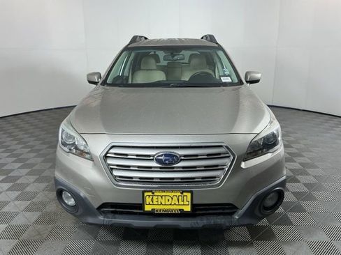 Used 2016 Subaru Outback 2.5i Premium image 2
