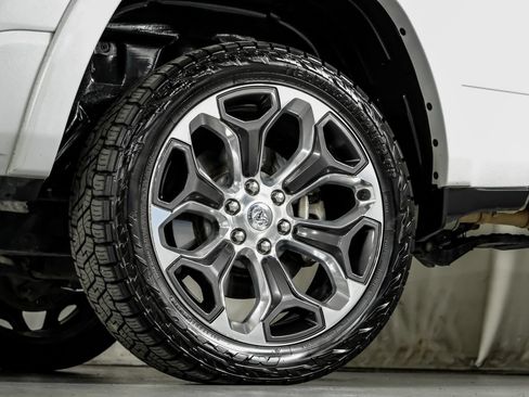 Used 2022 RAM 1500 Limited AWD/4WD image 59