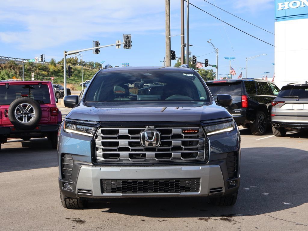 Certified 2026 Honda Pilot TrailSport image 2