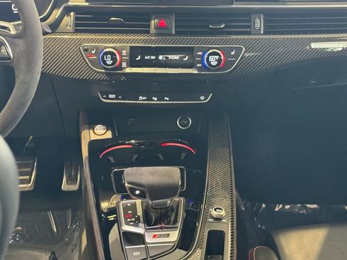 Used 2022 Audi RS 5 Sportback AWD/4WD image 36