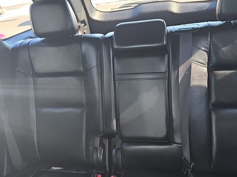 Used 2022 Jeep Grand Cherokee Limited image 8