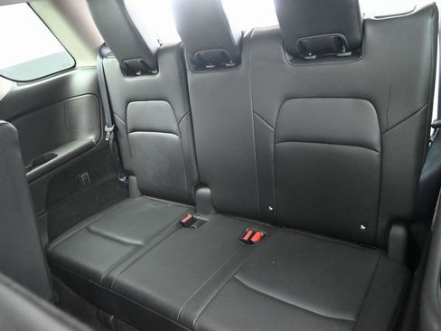 Used 2022 Nissan Pathfinder SL image 34