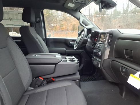 New 2026 Chevrolet Silverado 2500 Custom w/ Custom Value Package image 19