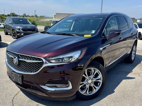 Used 2021 Buick Enclave Avenir w/ Avenir Technology Package AWD/4WD image 1