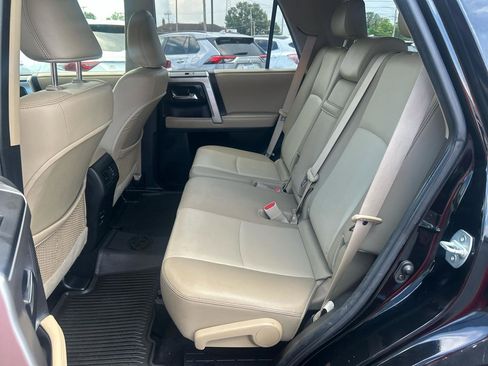 Used 2018 Toyota 4Runner SR5 Premium w/ Four Season Floor Mat Package AWD/4WD image 13