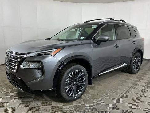 New 2026 Nissan Rogue Platinum w/ Platinum Premium Package image 3