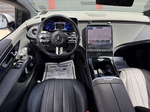 Used 2022 Mercedes-Benz EQS 450+ Sedan image 19