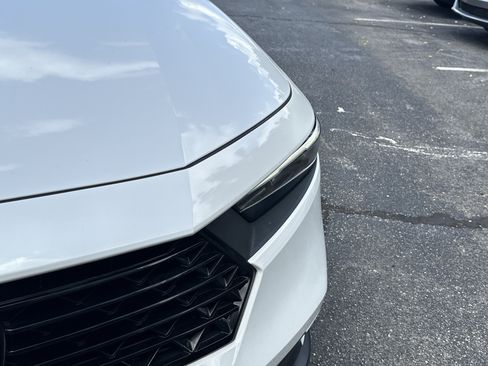 Used 2023 Honda Accord EX image 13