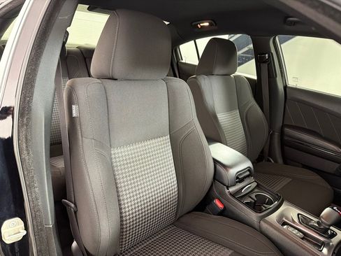 Used 2023 Dodge Charger SXT w/ Blacktop Package image 24