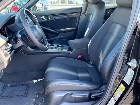 Certified 2025 Honda Civic Sport image 8
