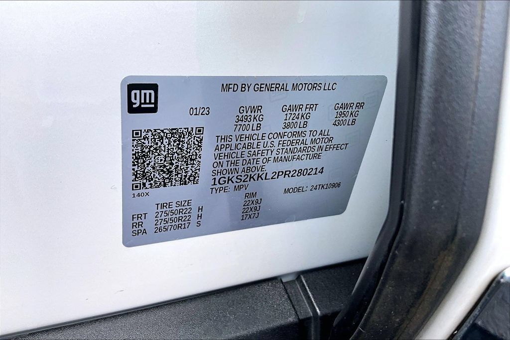 Used 2023 GMC Yukon XL Denali Ultimate AWD/4WD image 21