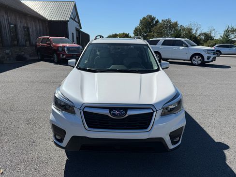 Used 2021 Subaru Forester Premium image 10