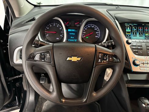 Used 2016 Chevrolet Equinox LS image 20